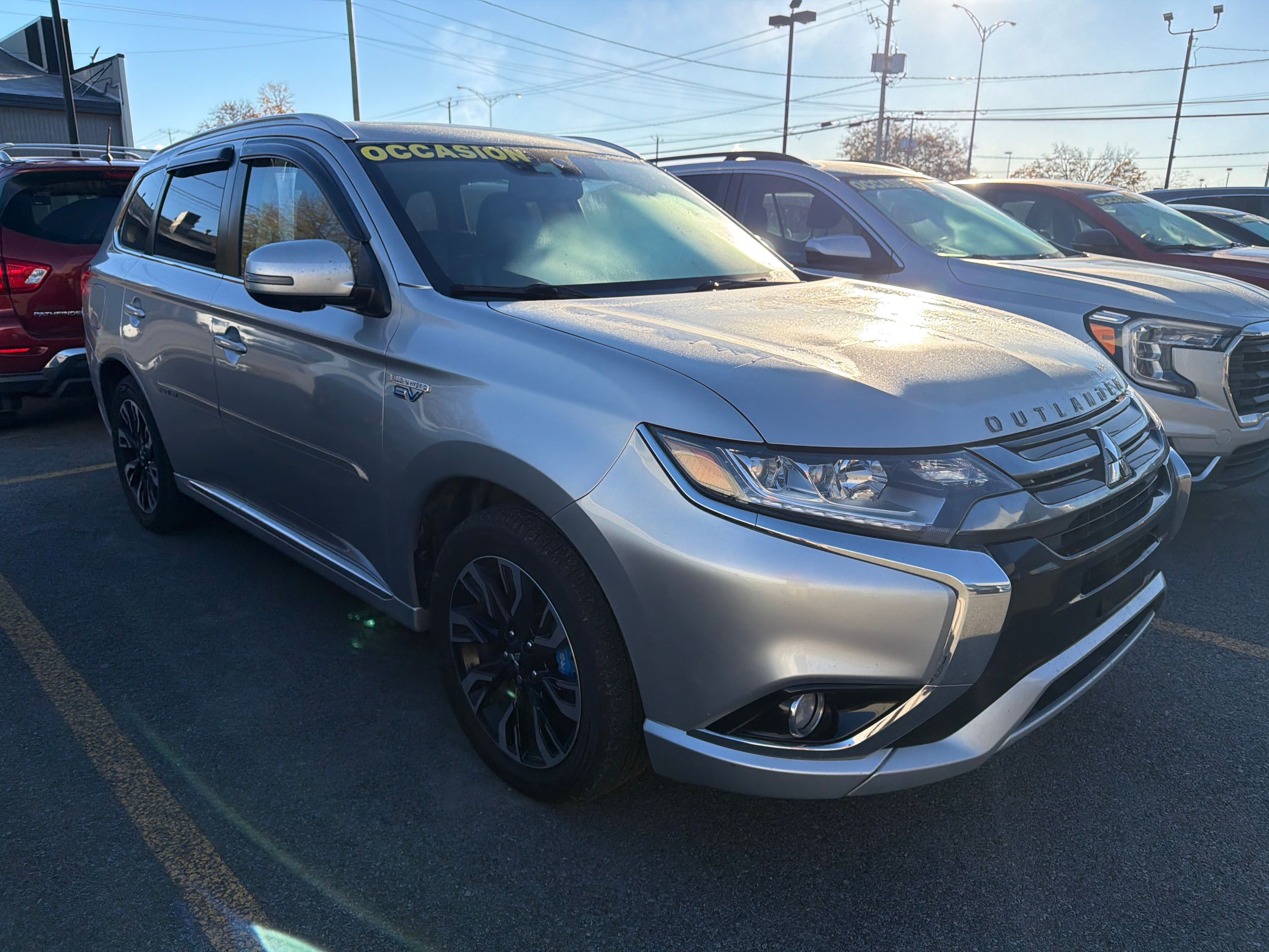 Photo 2018 Mitsubishi OUTLANDER S-AWC GT ARGENT #2