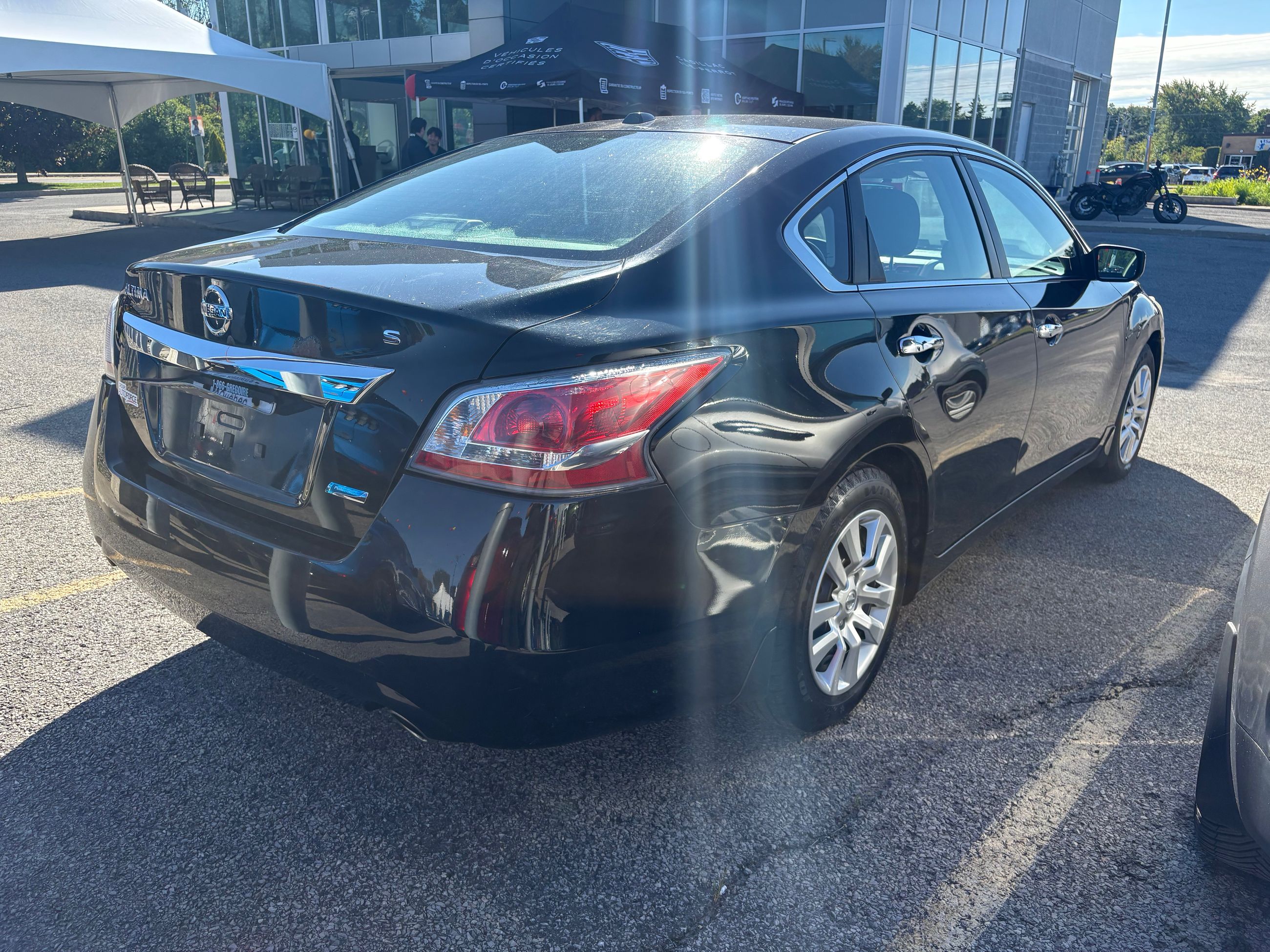 Photo Nissan Altima S,BAS KM,2 ENSEMBLE DE PNEUS,JAMAIS ACCIDENTÉ 2015 #4