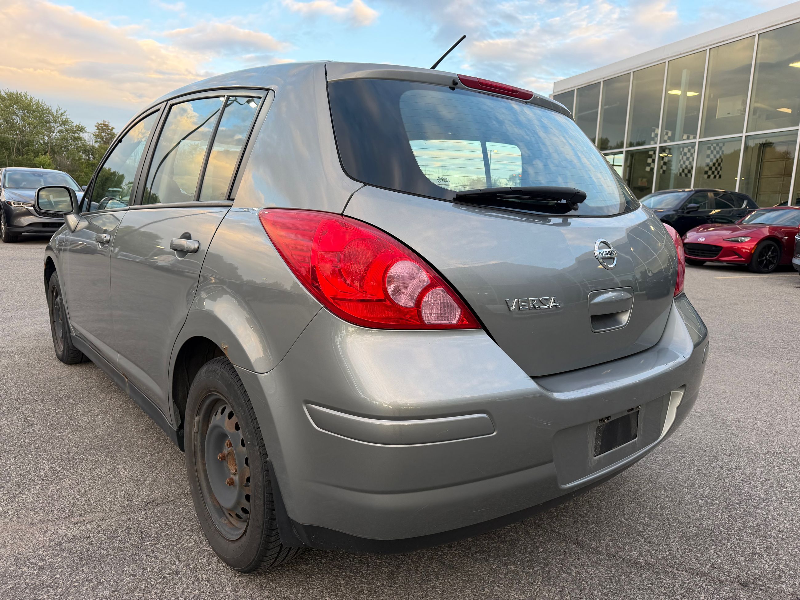Photo 2011 Nissan Versa 1.8 S #5