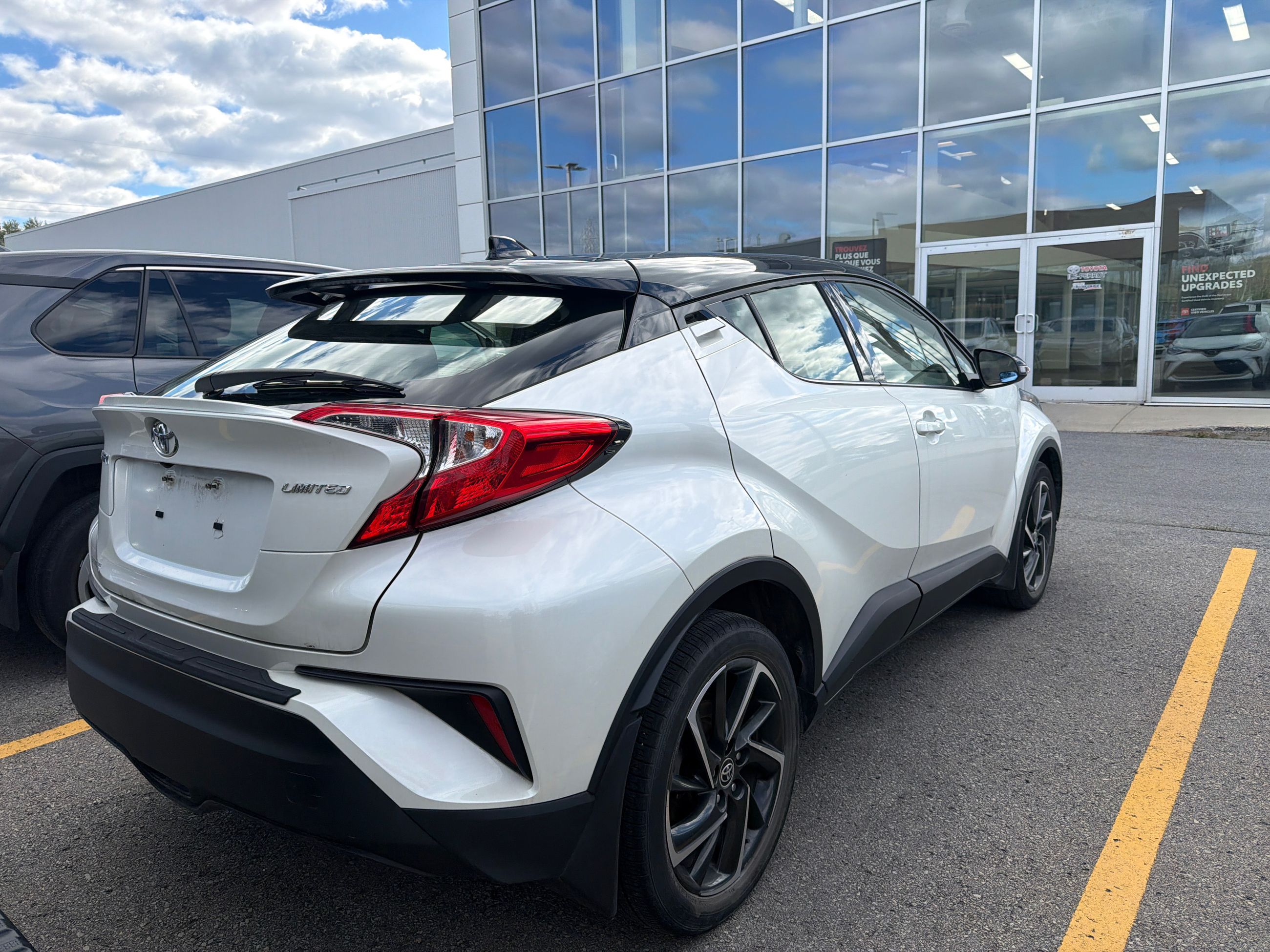Photo Toyota C-HR Limited, A/C, POWER GROUP, BLUETOOTH, CUIR 2021 #5