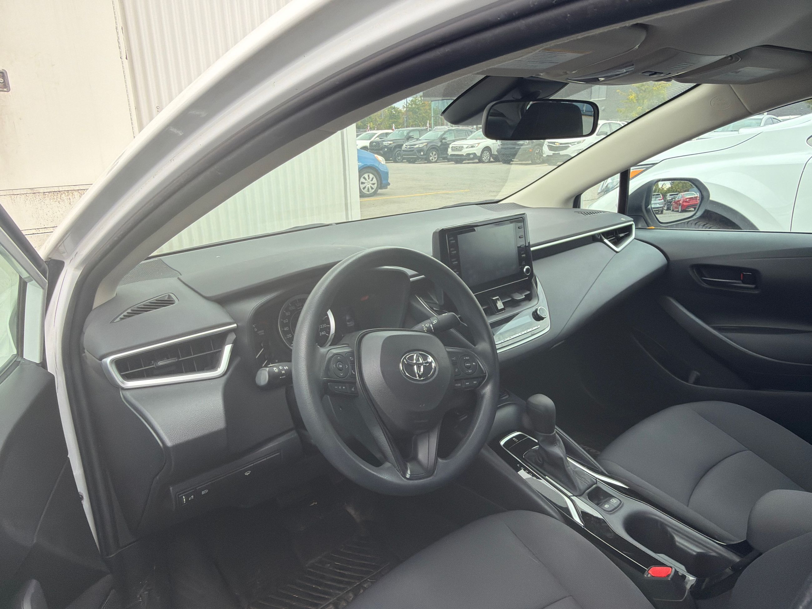 Photo 2022 Toyota Corolla LE, A/C, POWER GROUP, CRUISE CONTROL #3