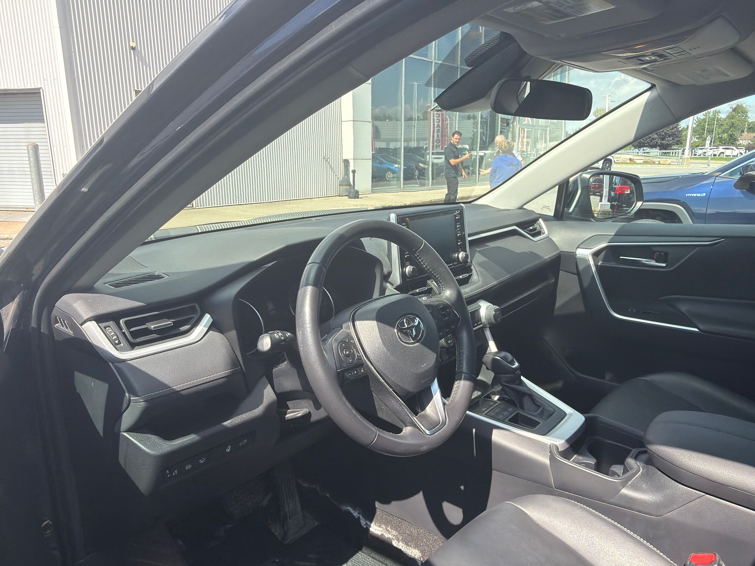 Photo Toyota RAV4 XLE, AWD, A/C, POWER GROUP, CRUISE, PUSH TO START 2019 #3