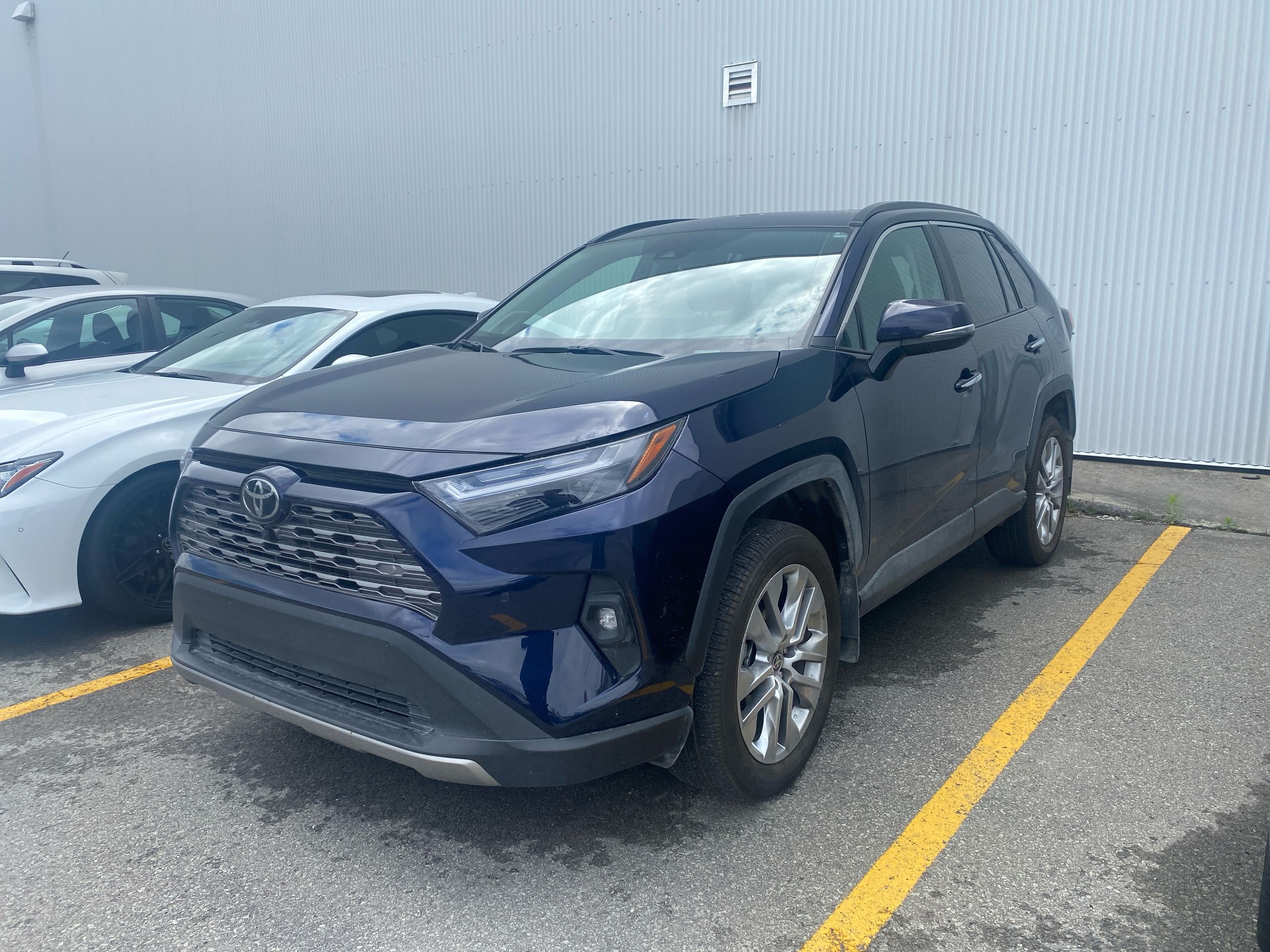 2024 Toyota RAV4 Limited, A/C, POWER GOUP, BACK UP CAMERA, CUIR