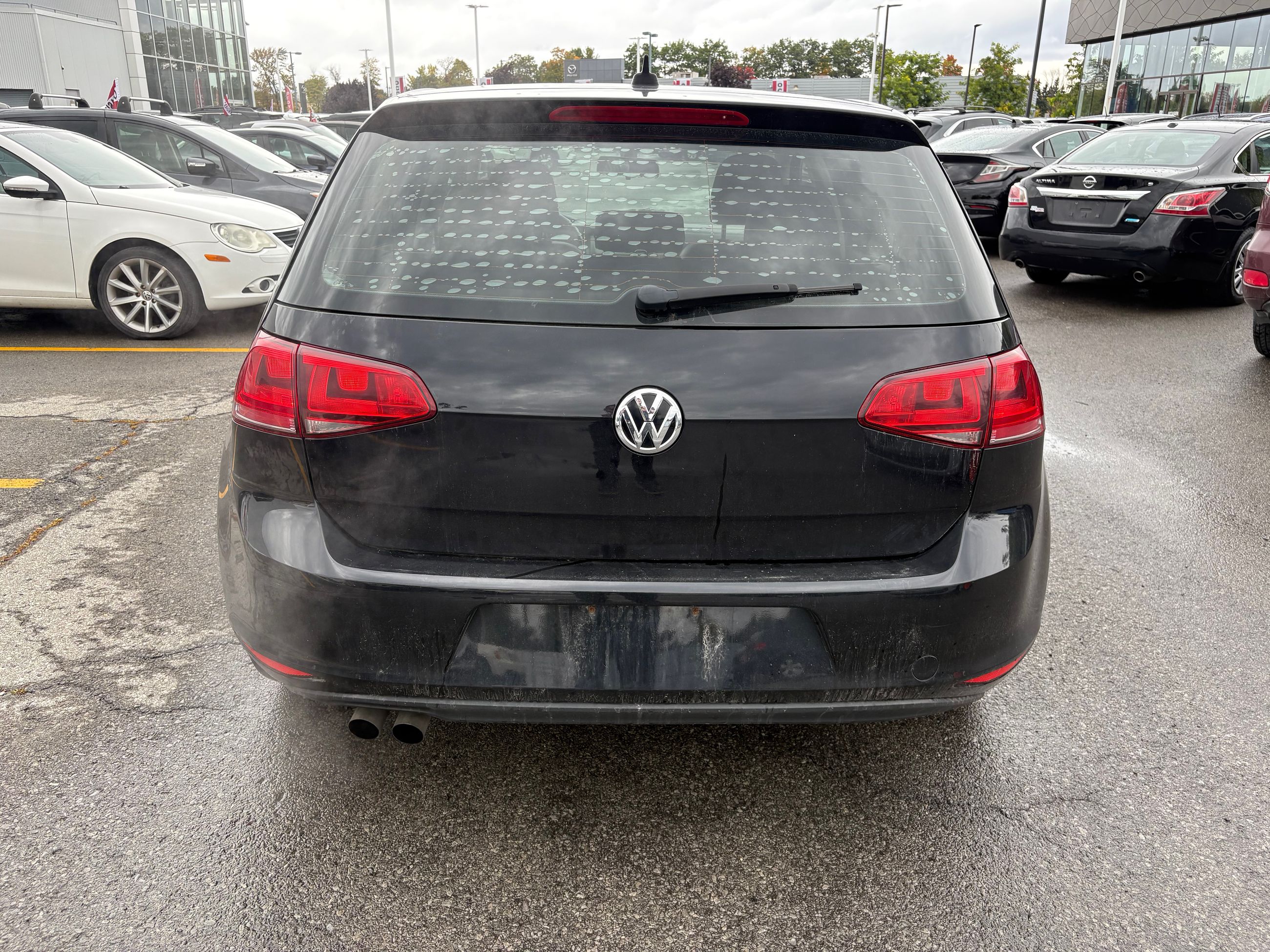 Photo Volkswagen Golf COMFORTLINE - MANUAL - LEATHER - BACK-UP CAMERA 2016 #6