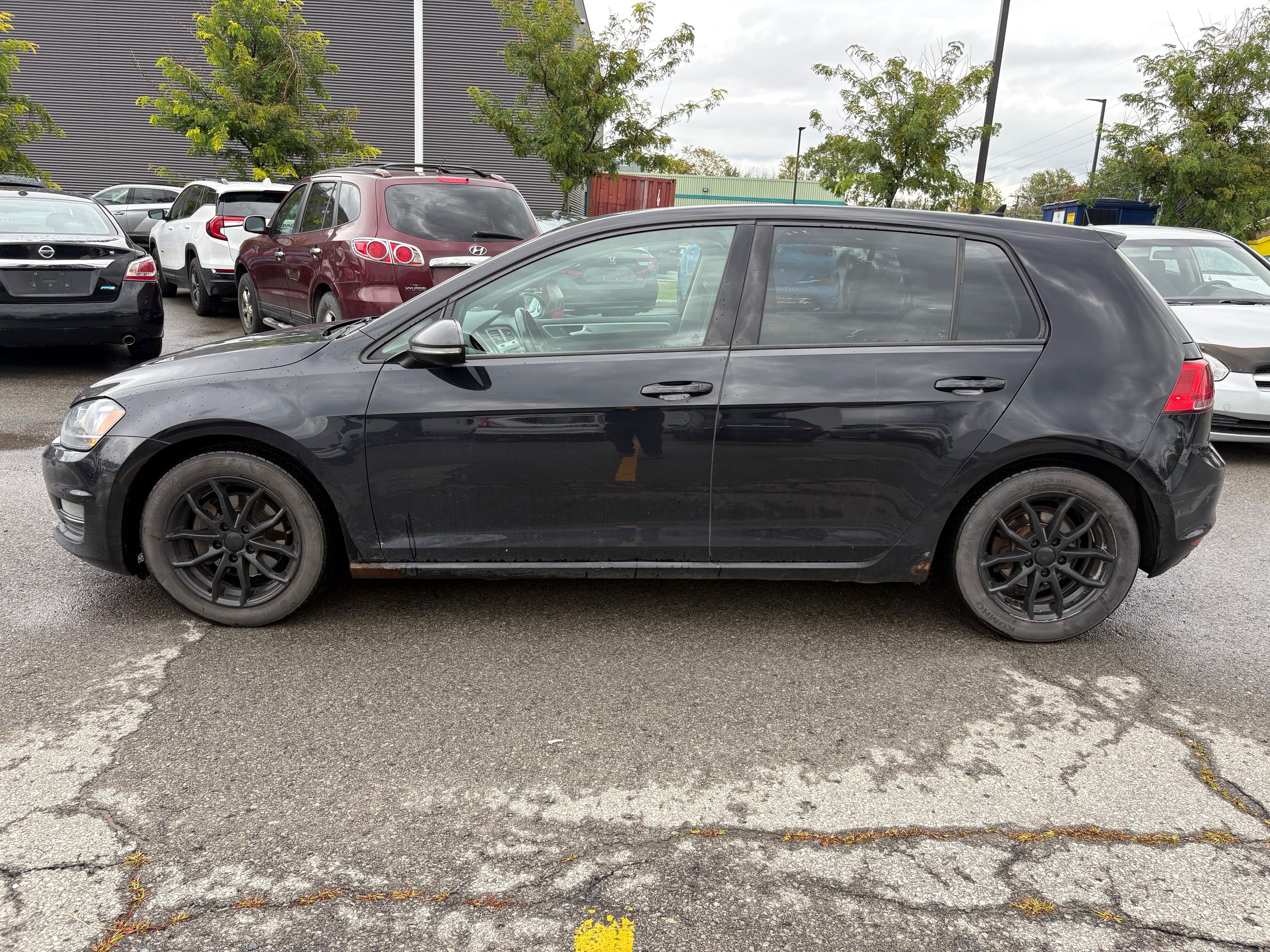 Photo Volkswagen Golf COMFORTLINE - MANUAL - LEATHER - BACK-UP CAMERA 2016 #8