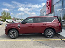 2025 Nissan Armada Platinum