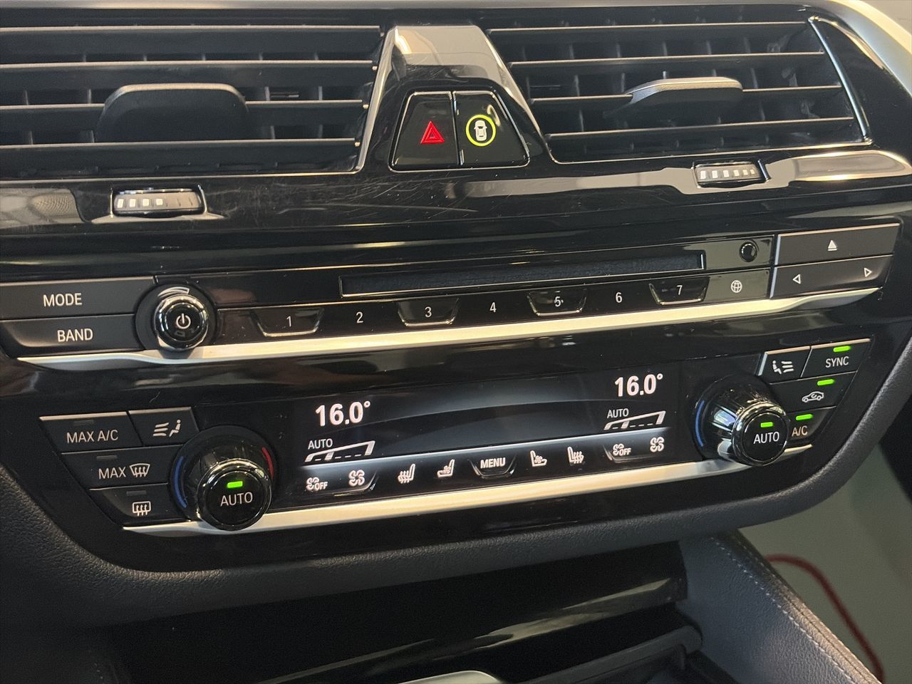 2019 BMW M550i
