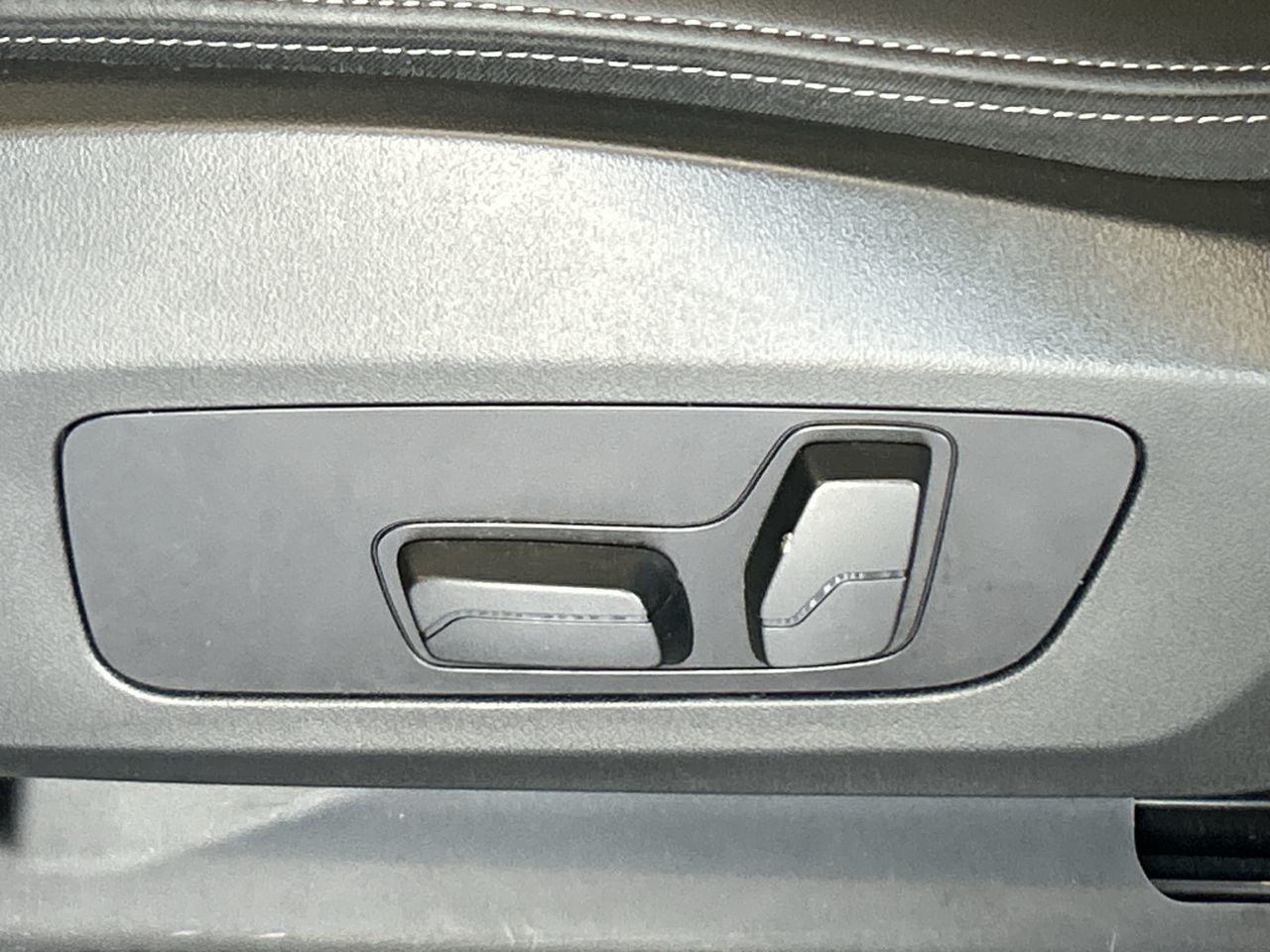 2023 BMW X1 in Mississauga, Ontario