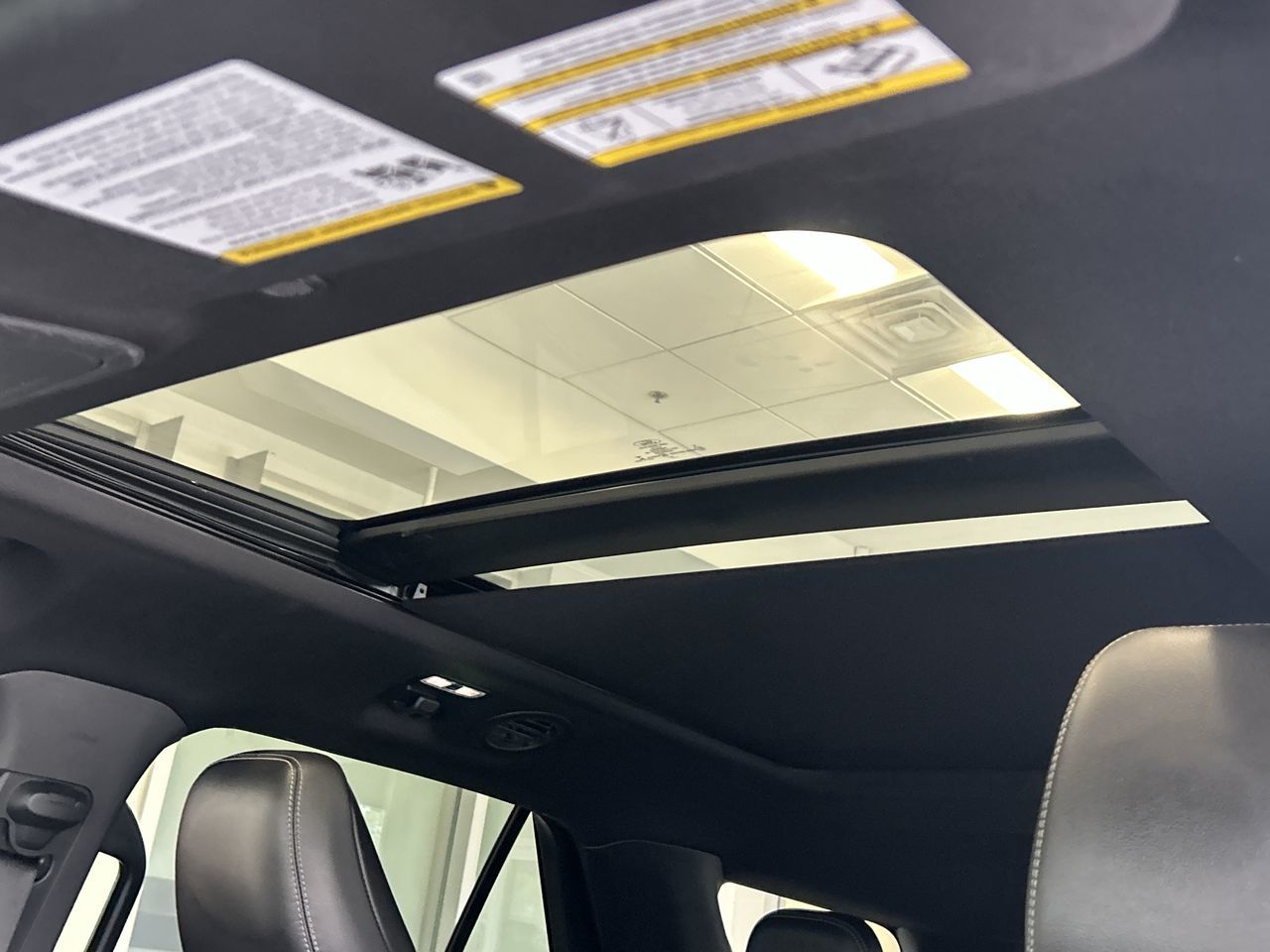 2020 Ford Explorer in Mississauga, Ontario