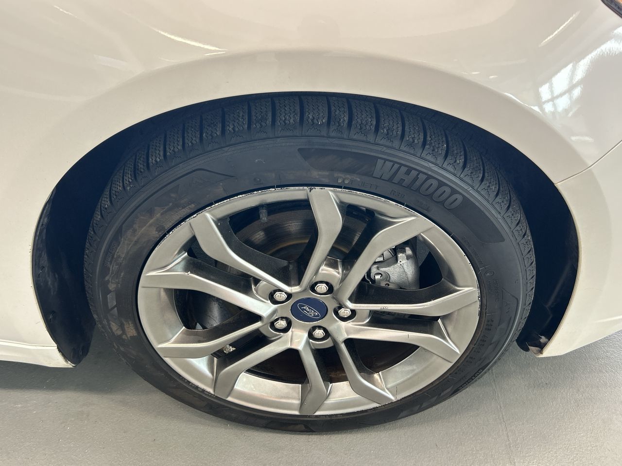2019 Ford Fusion in Mississauga, Ontario