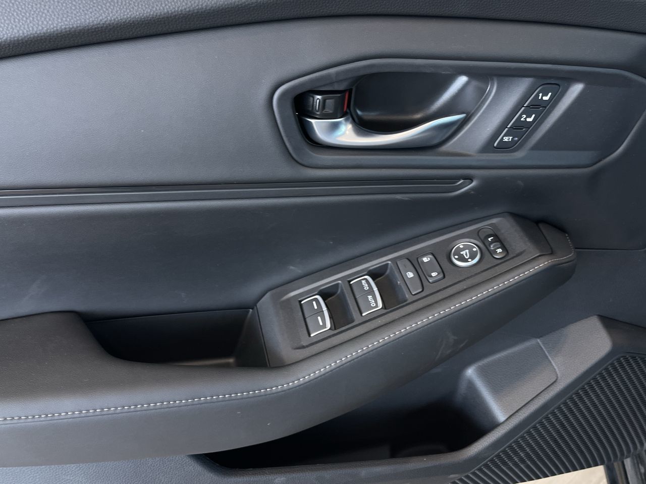 2025 Honda Accord Hybrid in Mississauga, Ontario