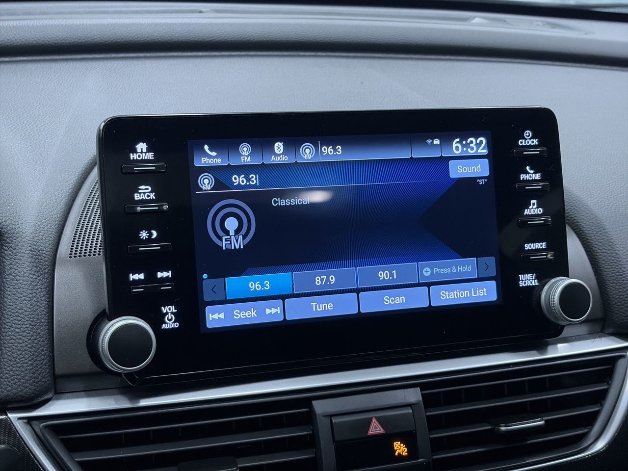 2022 Honda Accord in Mississauga, Ontario