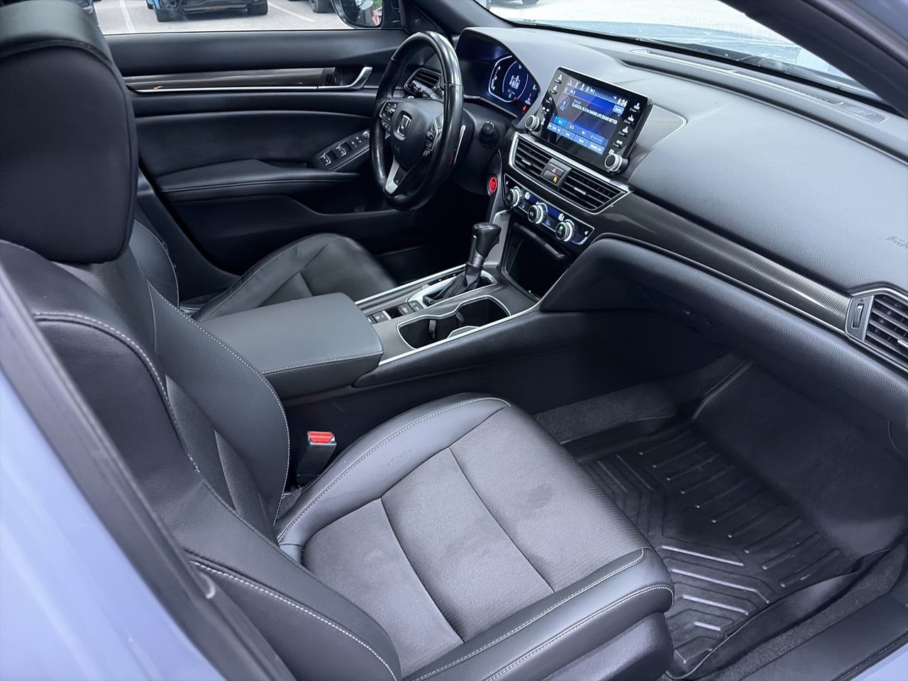 2022 Honda Accord in Mississauga, Ontario