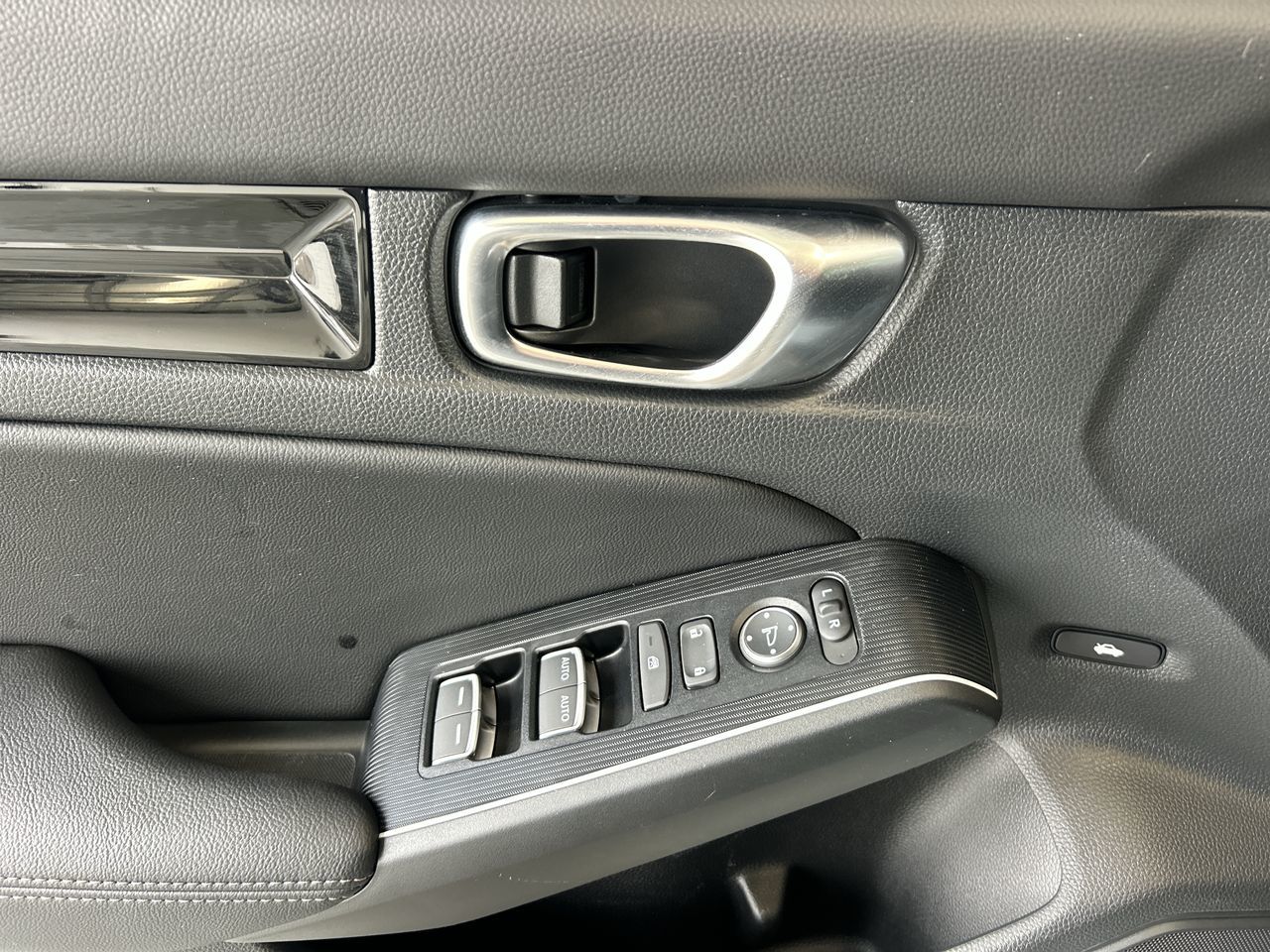 Honda Civic Hybrid  2025 à Mississauga, Ontario