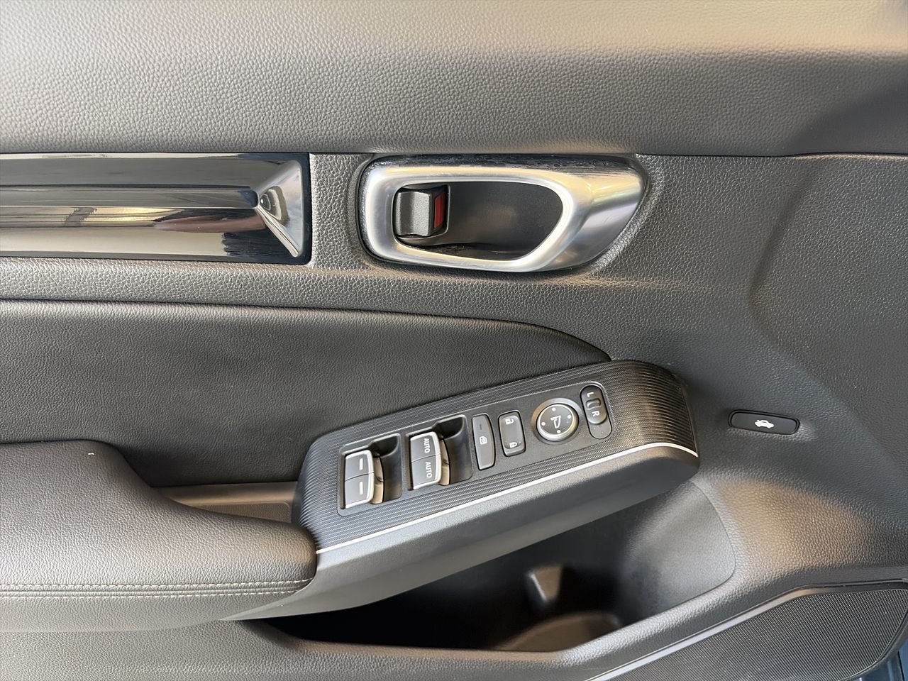 2025 Honda Civic Hybrid