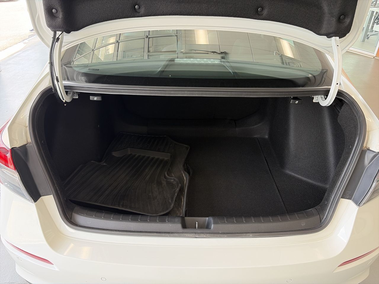 2025 Honda Civic Hybrid
