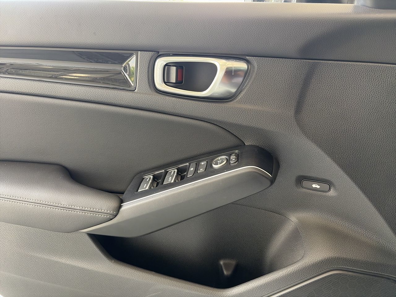 2025 Honda Civic Hybrid
