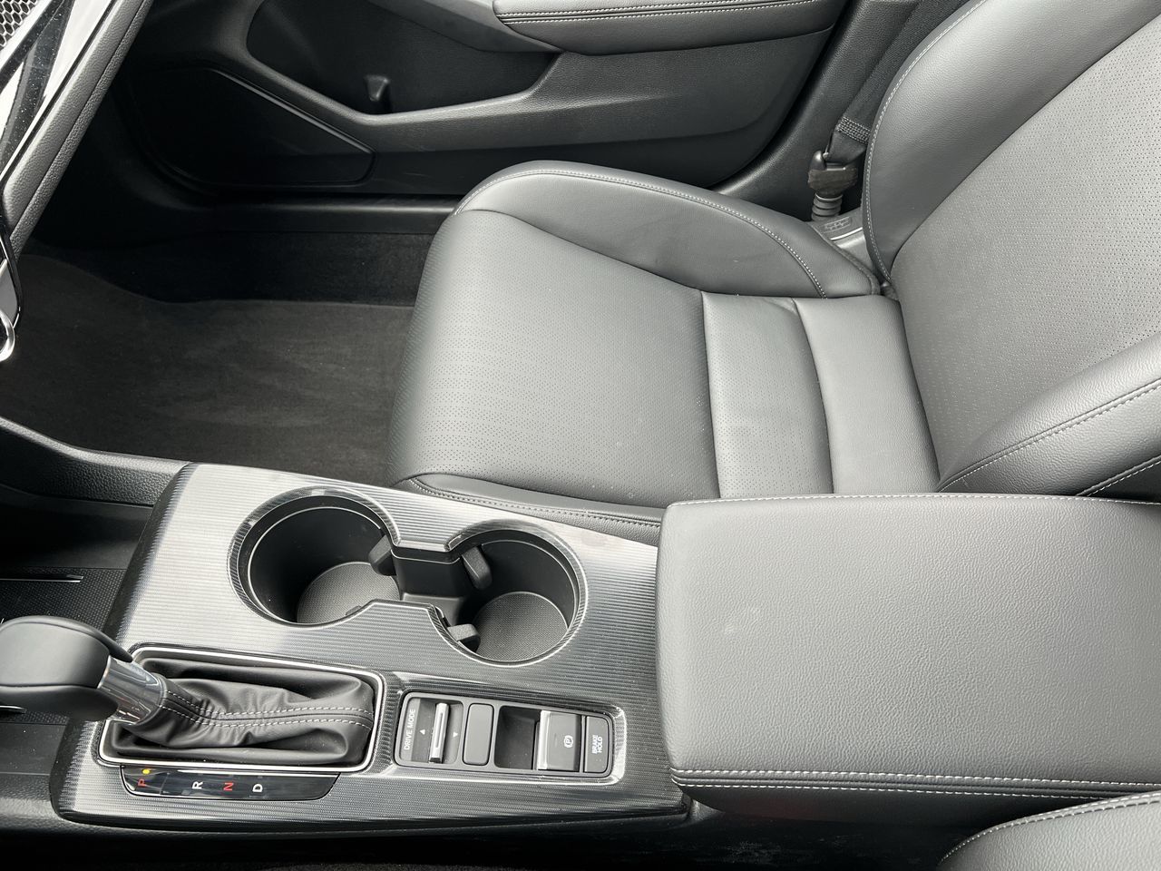 2026 Honda CIVIC HYBRID