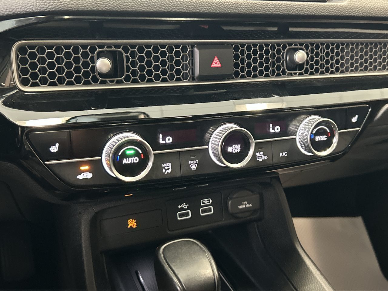 2022 Honda Civic in Mississauga, Ontario