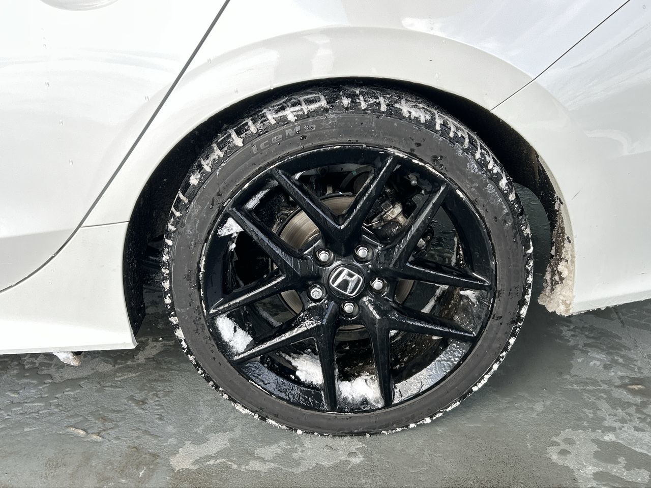 2024 Honda Civic in Mississauga, Ontario