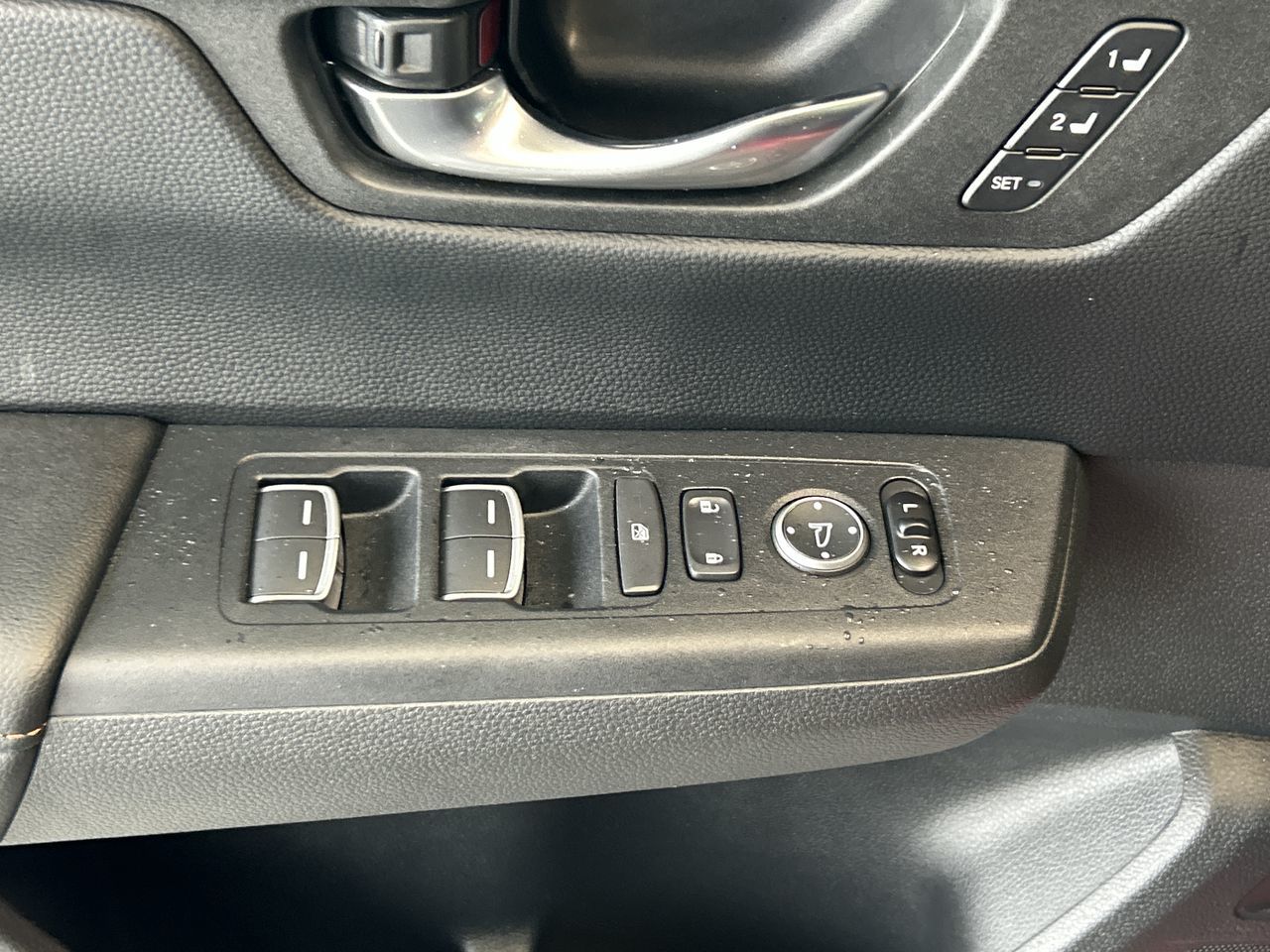 2025 Honda CR-V Hybrid