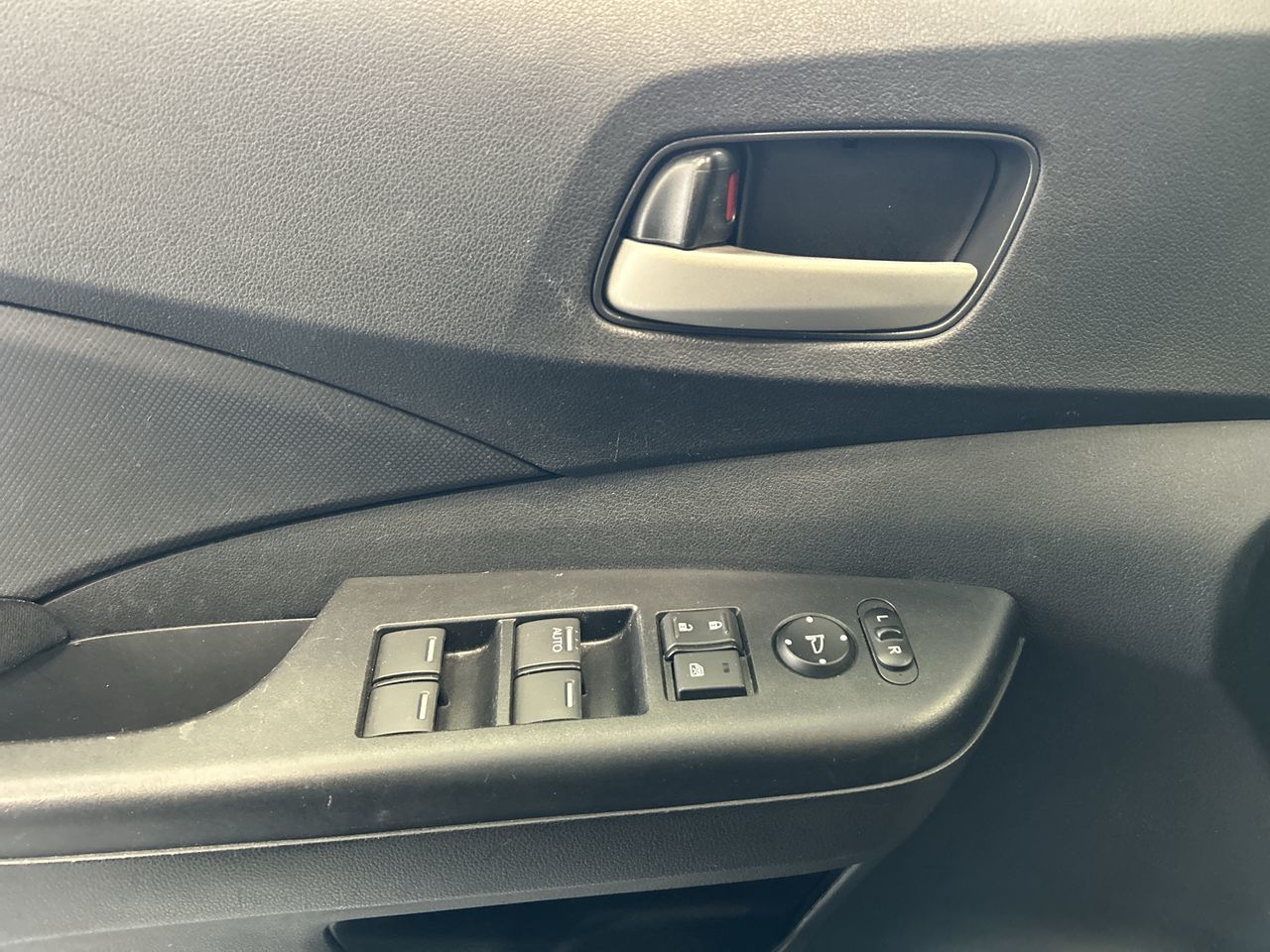 2014 Honda CR-V in Mississauga, Ontario