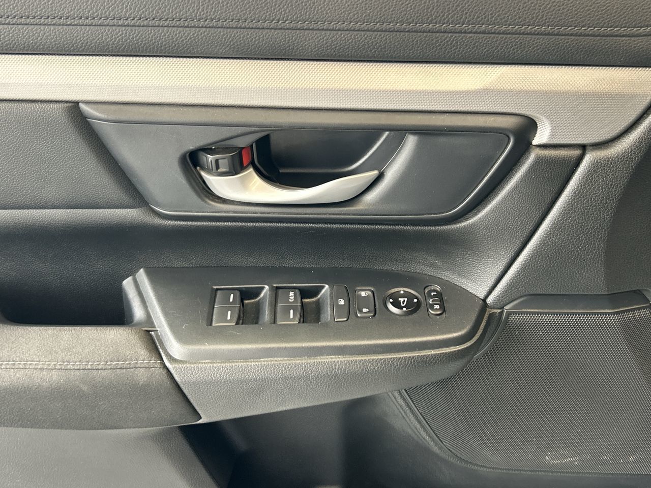 2017 Honda CR-V in Mississauga, Ontario