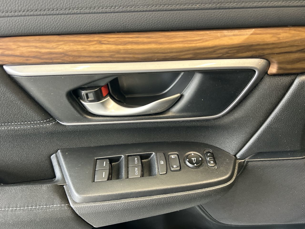 2018 Honda CR-V in Mississauga, Ontario