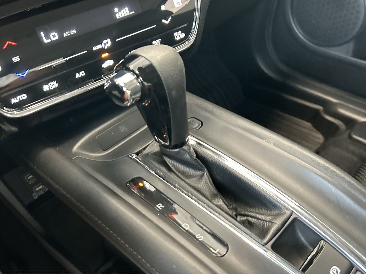 2021 Honda HR-V in Mississauga, Ontario