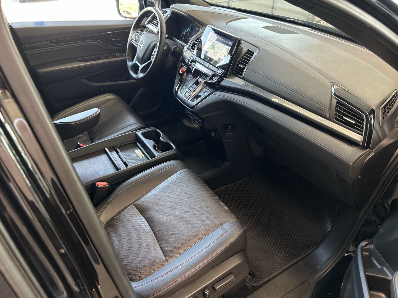 2023 Honda Odyssey in Mississauga, Ontario