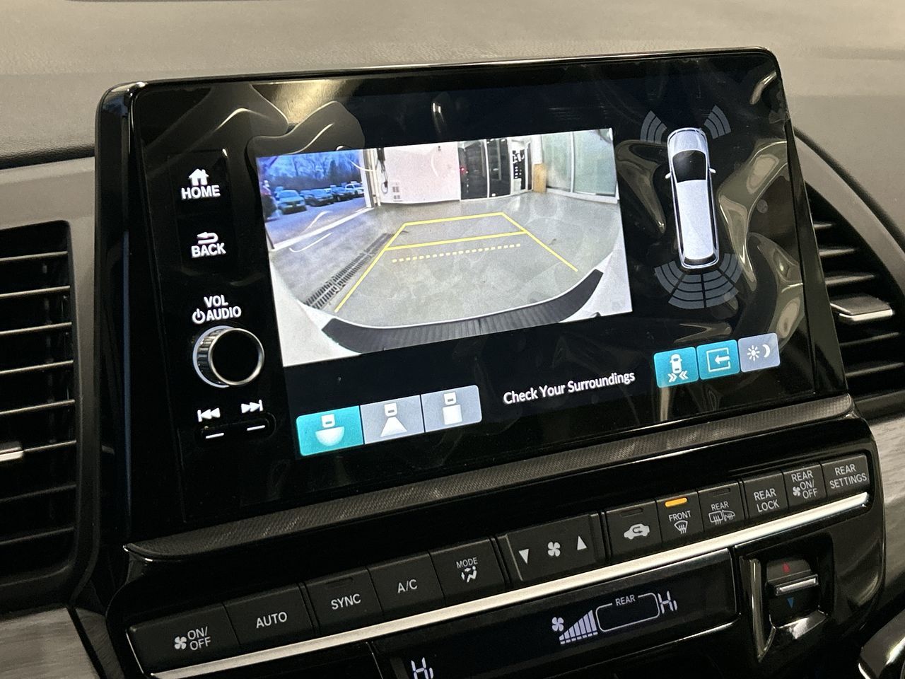 2025 Honda Odyssey in Mississauga, Ontario