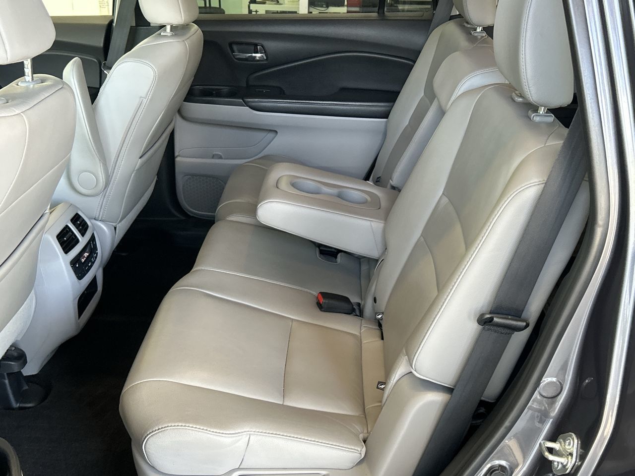 2016 Honda Pilot in Mississauga, Ontario