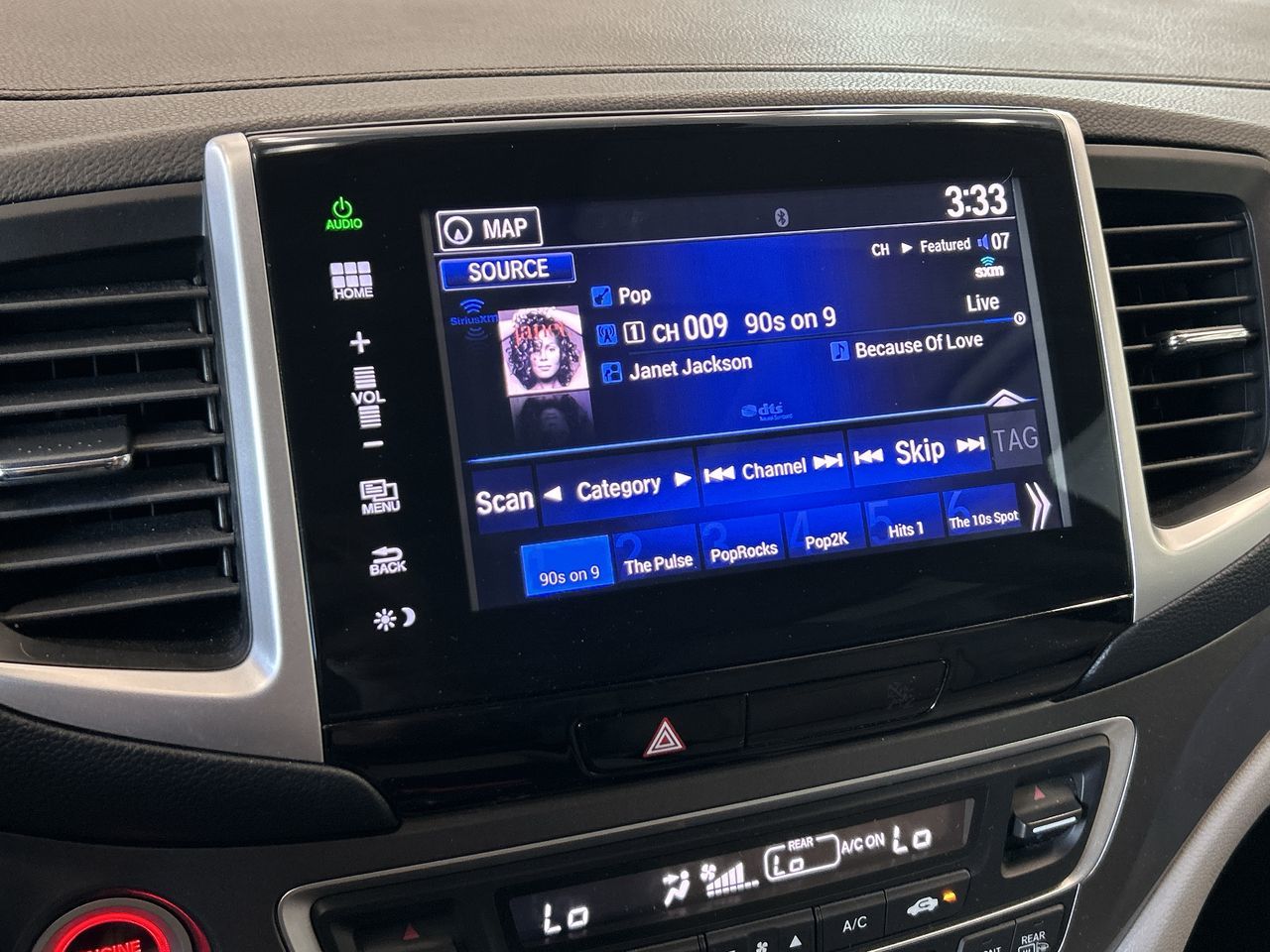 2016 Honda Pilot in Mississauga, Ontario