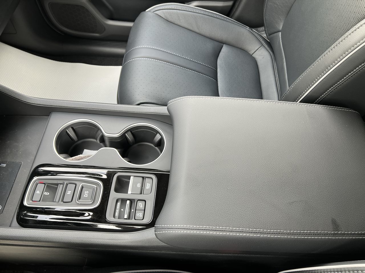 2025 Honda Pilot in Mississauga, Ontario