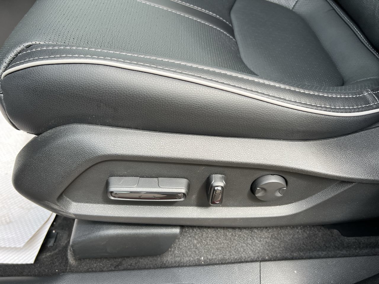 2025 Honda Pilot in Mississauga, Ontario