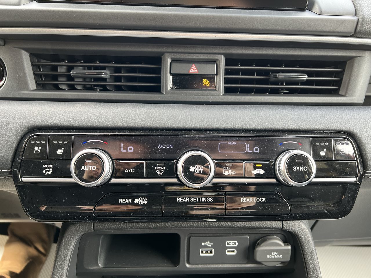 2025 Honda Pilot in Mississauga, Ontario