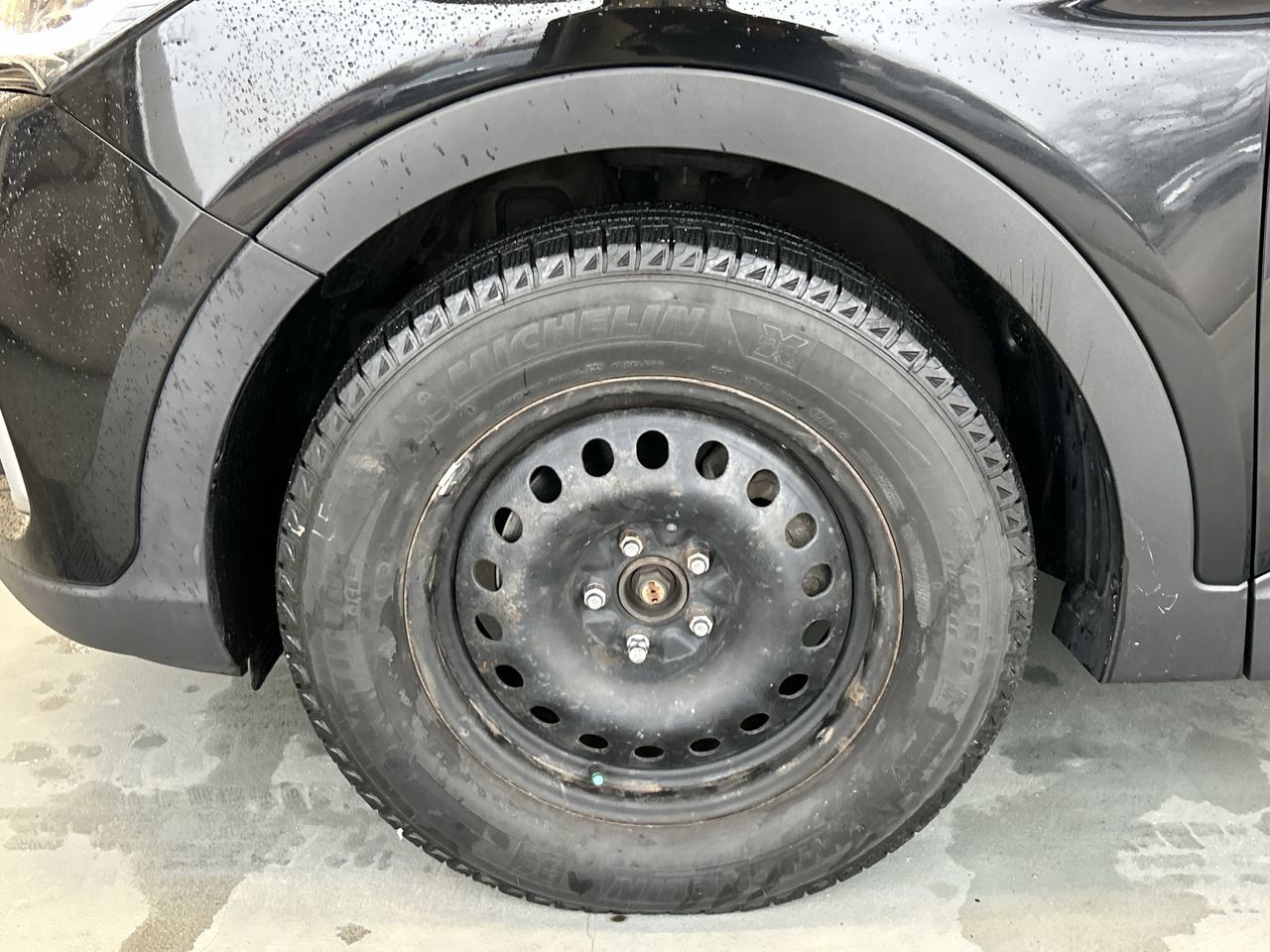 2017 Hyundai Santa Fe XL in Mississauga, Ontario