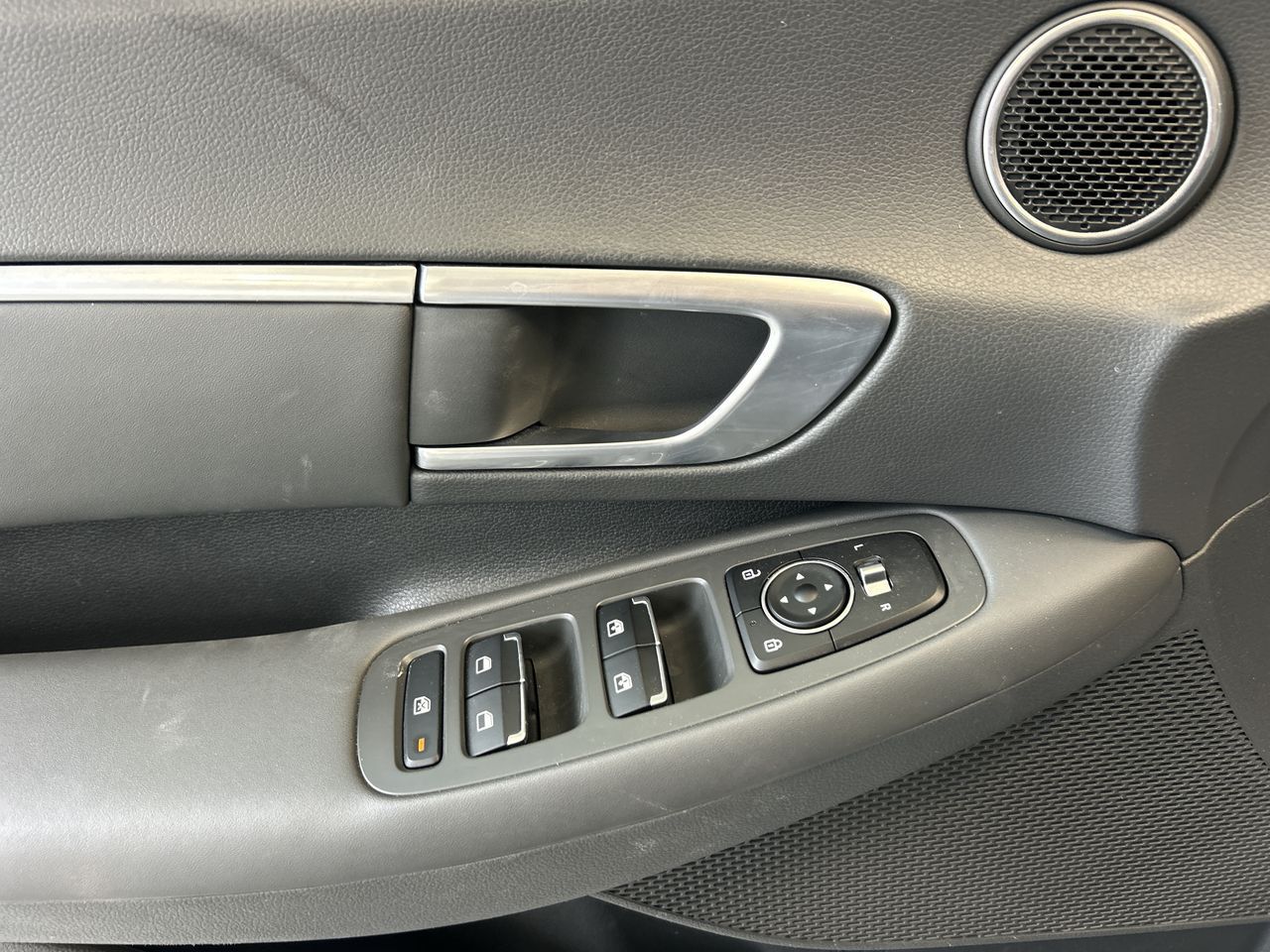 2022 Hyundai Sonata in Mississauga, Ontario