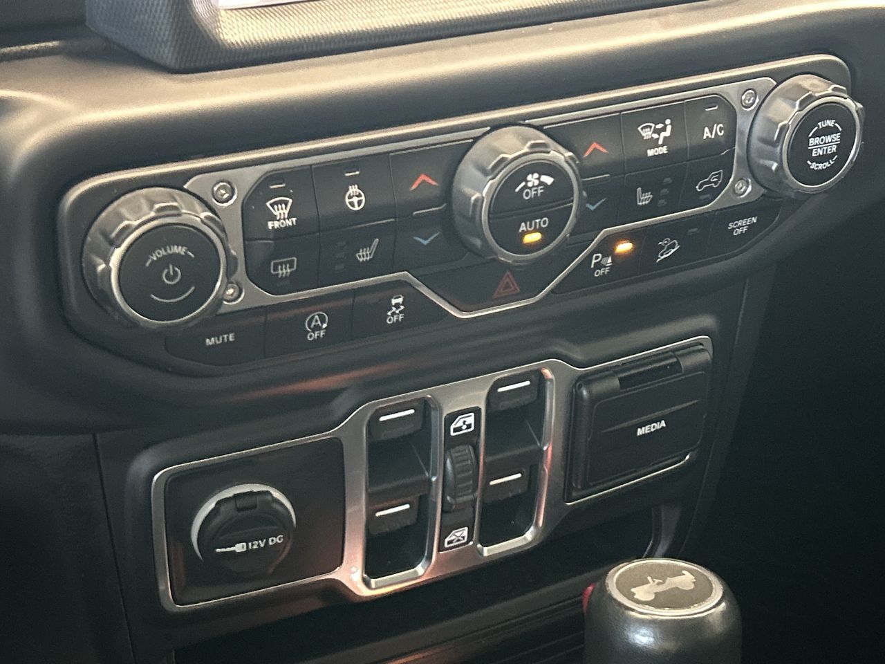 2020 Jeep Wrangler in Mississauga, Ontario