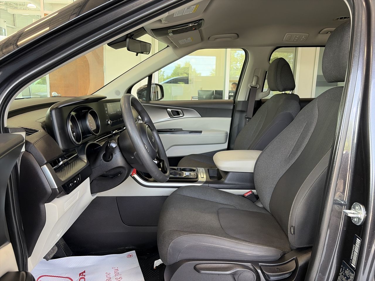 2023 Kia Carnival