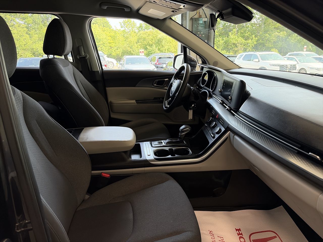 2023 Kia Carnival