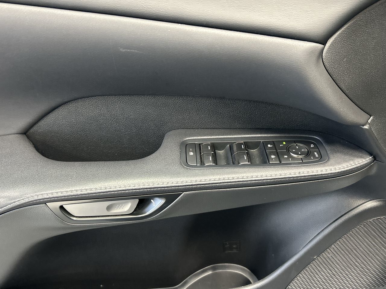 2023 Lexus RXh in Mississauga, Ontario