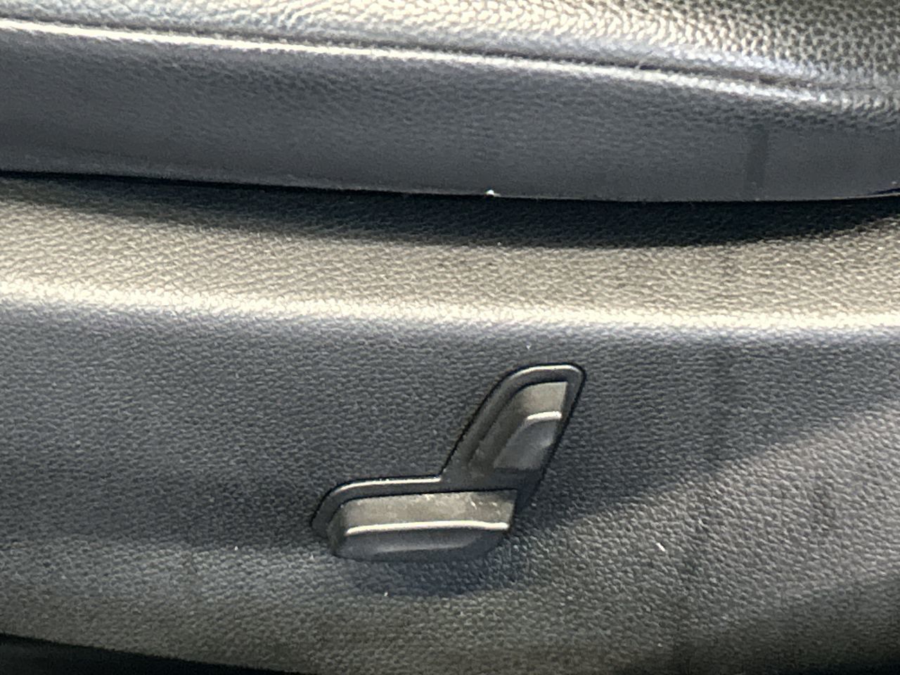 2010 Mercedes-Benz C250 in Mississauga, Ontario