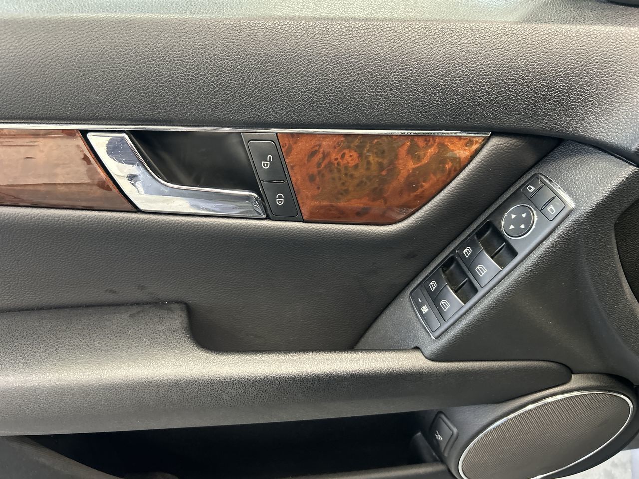 2010 Mercedes-Benz C250 in Mississauga, Ontario