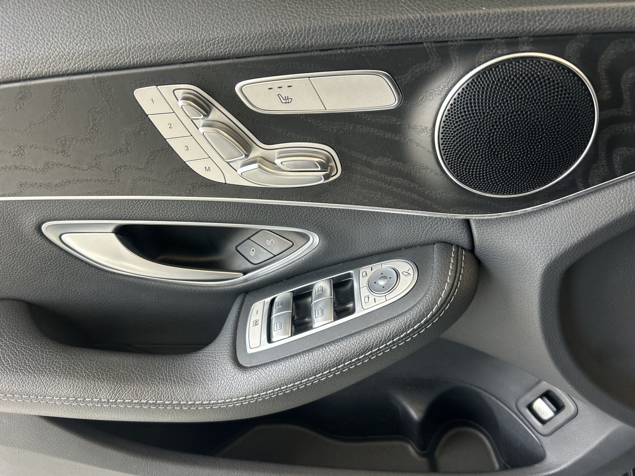 2020 Mercedes-Benz C300 in Mississauga, Ontario