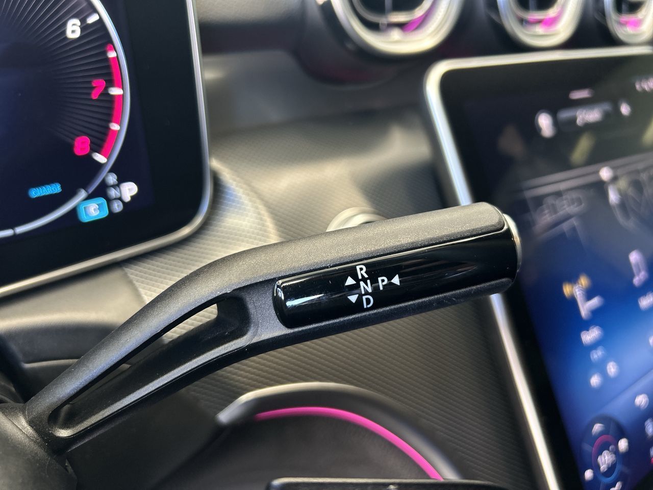 2023 Mercedes-Benz C300