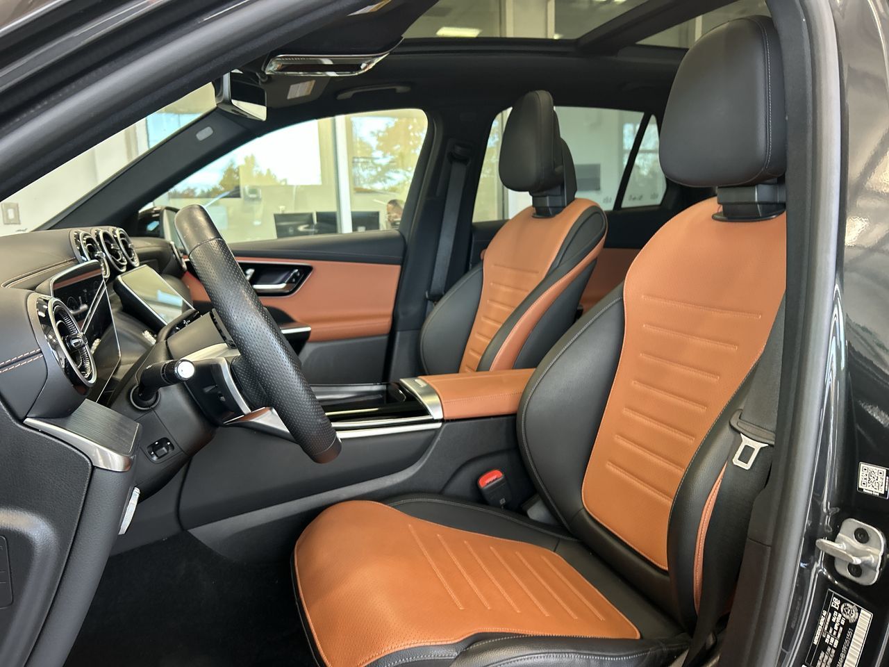 2023 Mercedes-Benz GLC300