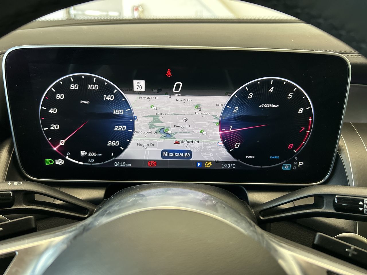 2024 Mercedes-Benz GLC300 in Mississauga, Ontario