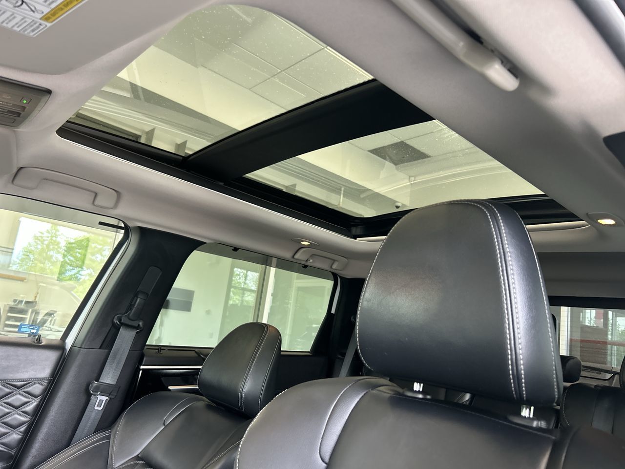 2024 Mitsubishi Outlander Plug-In Hybrid in Mississauga, Ontario