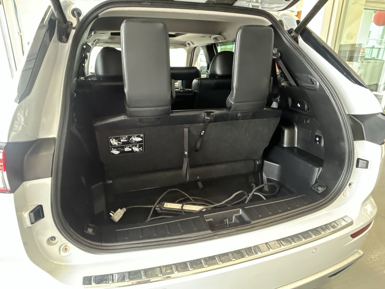2024 Mitsubishi Outlander Plug-In Hybrid in Mississauga, Ontario
